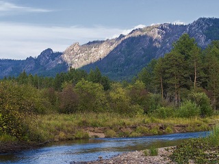 Хребет Бакты