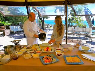 Средиземноморская кухня в ресторане "Ла Море"