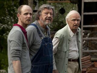 Столетний старик, который вылез в окно и исчез