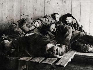 Детство в строю