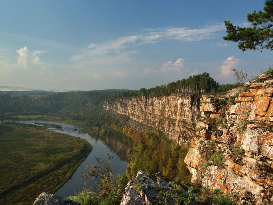 У реки Юрюзань