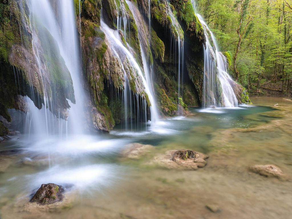 Водопад Туфс