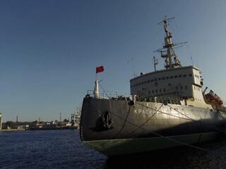 Ледокол "Красин": миссия спасать