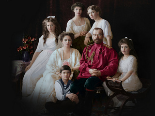 Романовы. Век в поисках истины