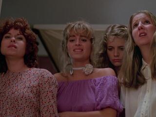 На греческой улице...