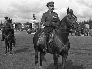 Проклятие кремлёвских жён