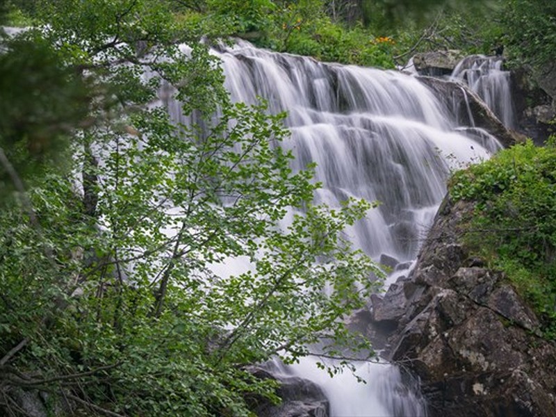 Туралыгский водопад