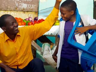 Вставай, Киншаса!