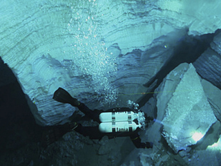 Подводные просторы Ординской пещеры