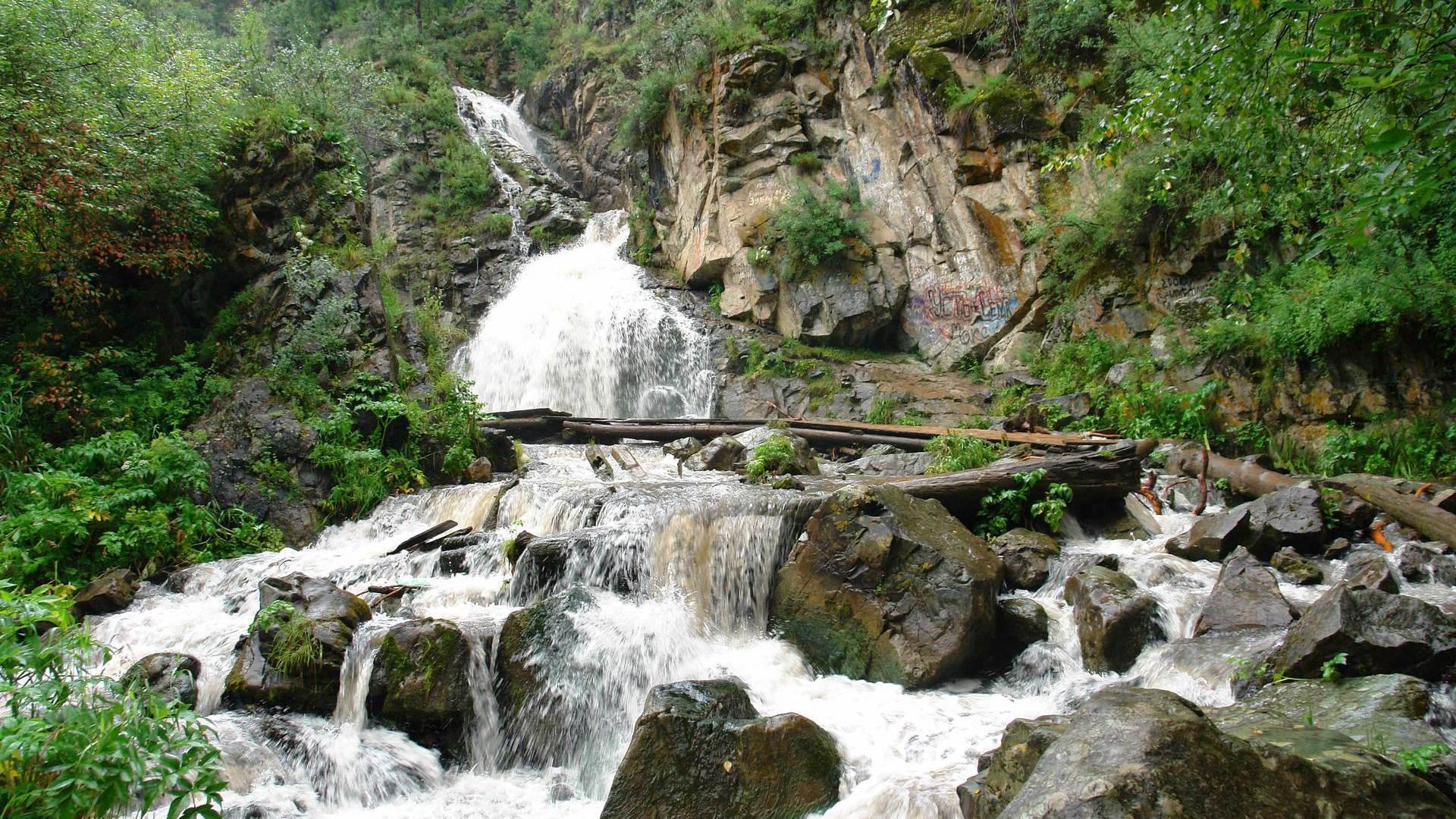 Камышлинский водопад