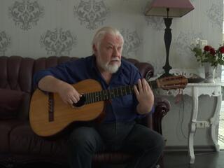 Апрельский рубеж