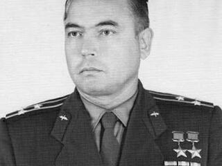 Муса Гареев. Дважды Герой
