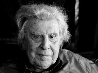 Танцуй, дерись, люби, умирай. В дороге с Микисом Теодоракисом
