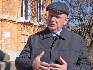 Бытъæты Роберт. Фæллойæ баргæ цард