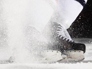 Хоккей. Матч памяти А.Кадырова. Легенды хоккея СССР - Ахмат