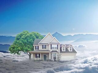 Дом под облаками