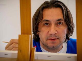 Асхар Есенов