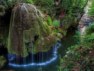 Водопад Бига