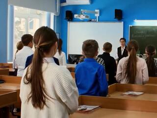 Школа имени героя