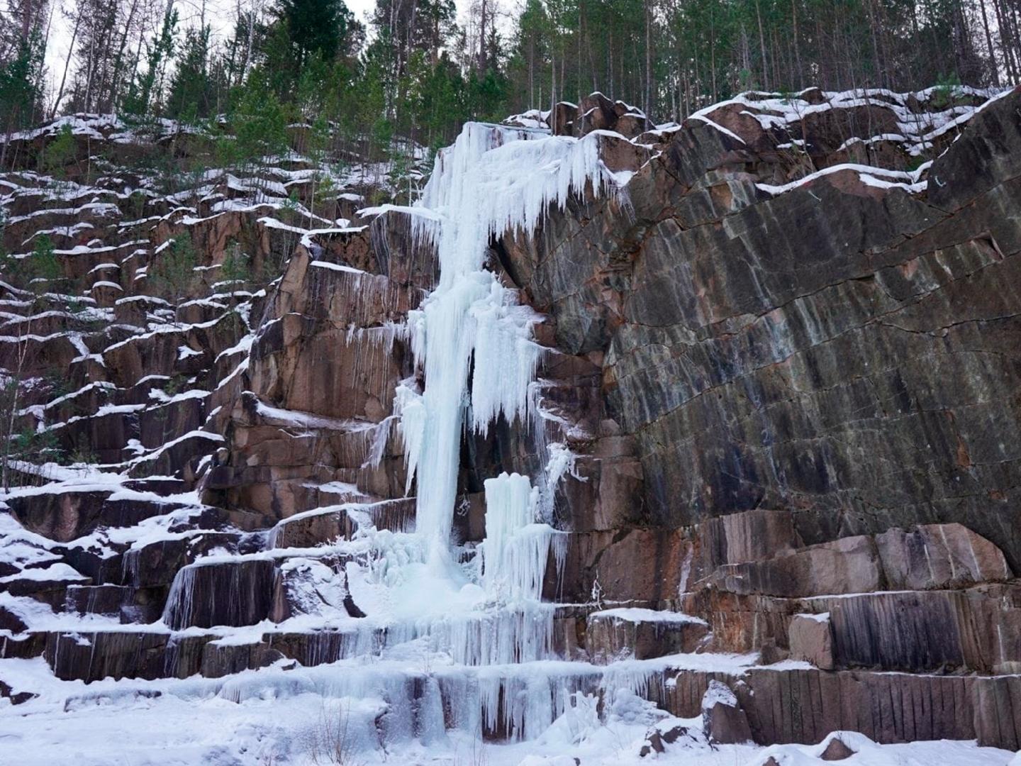 Водопад Ледяной