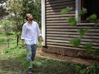 За день до...