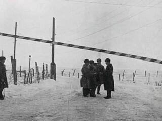 Блокадная дорога через залив