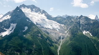 Подъем в горы Кавказа