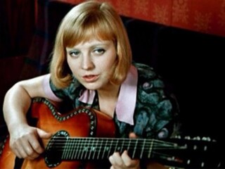 Светлана Крючкова. Я любовь узнаю по боли...