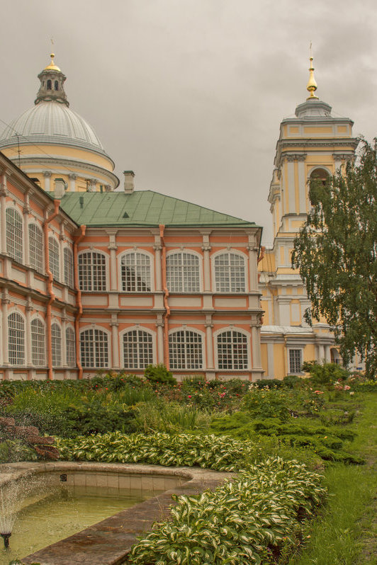 Александро-Невская Лавра
