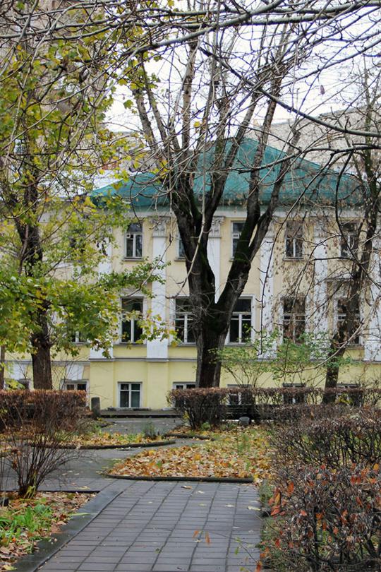 Твербуль, 25. Литературный институт имени А.М.Горького