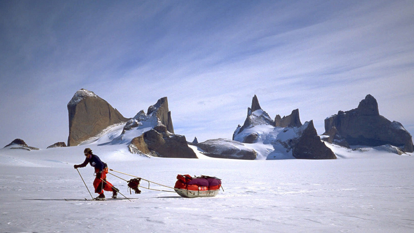 На лыжах в Антарктиде
