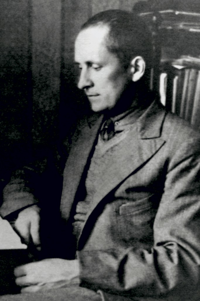 Павел Сухой. Взлётная полоса