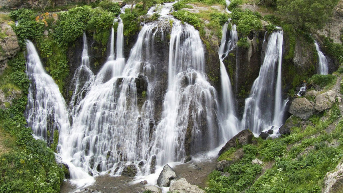 Водопад Шакинский