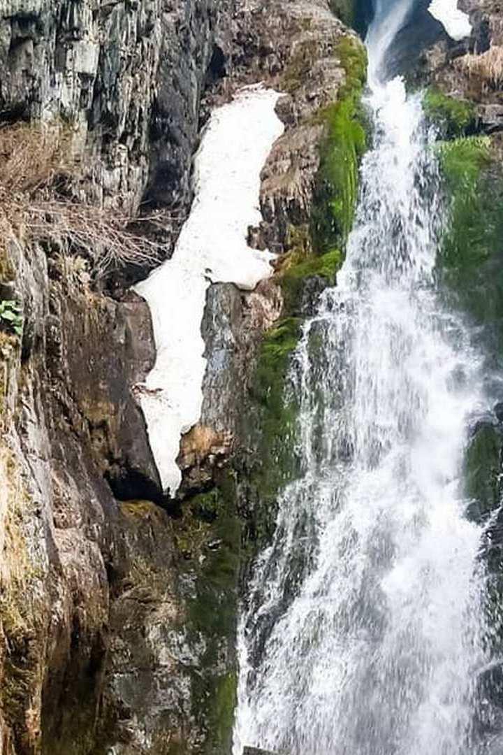 Малый Уларский водопад
