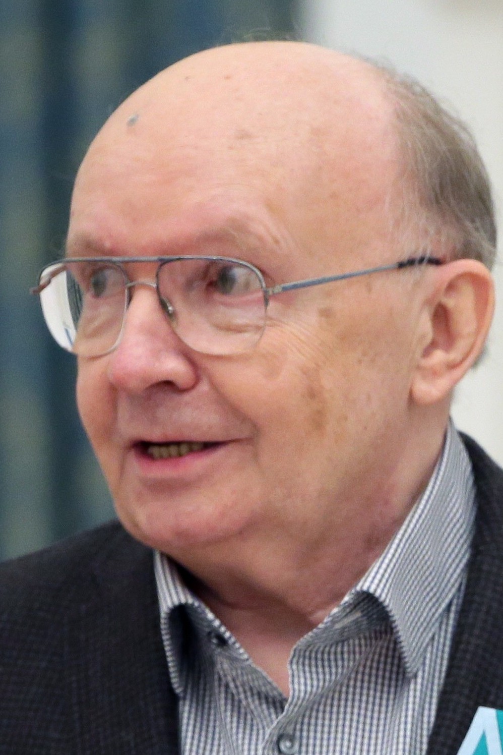Андрей Мягков. Тишину шагами меря...
