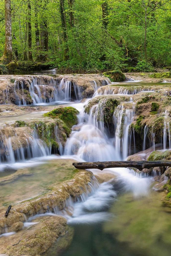 Водопад Сбарко Де Фанес