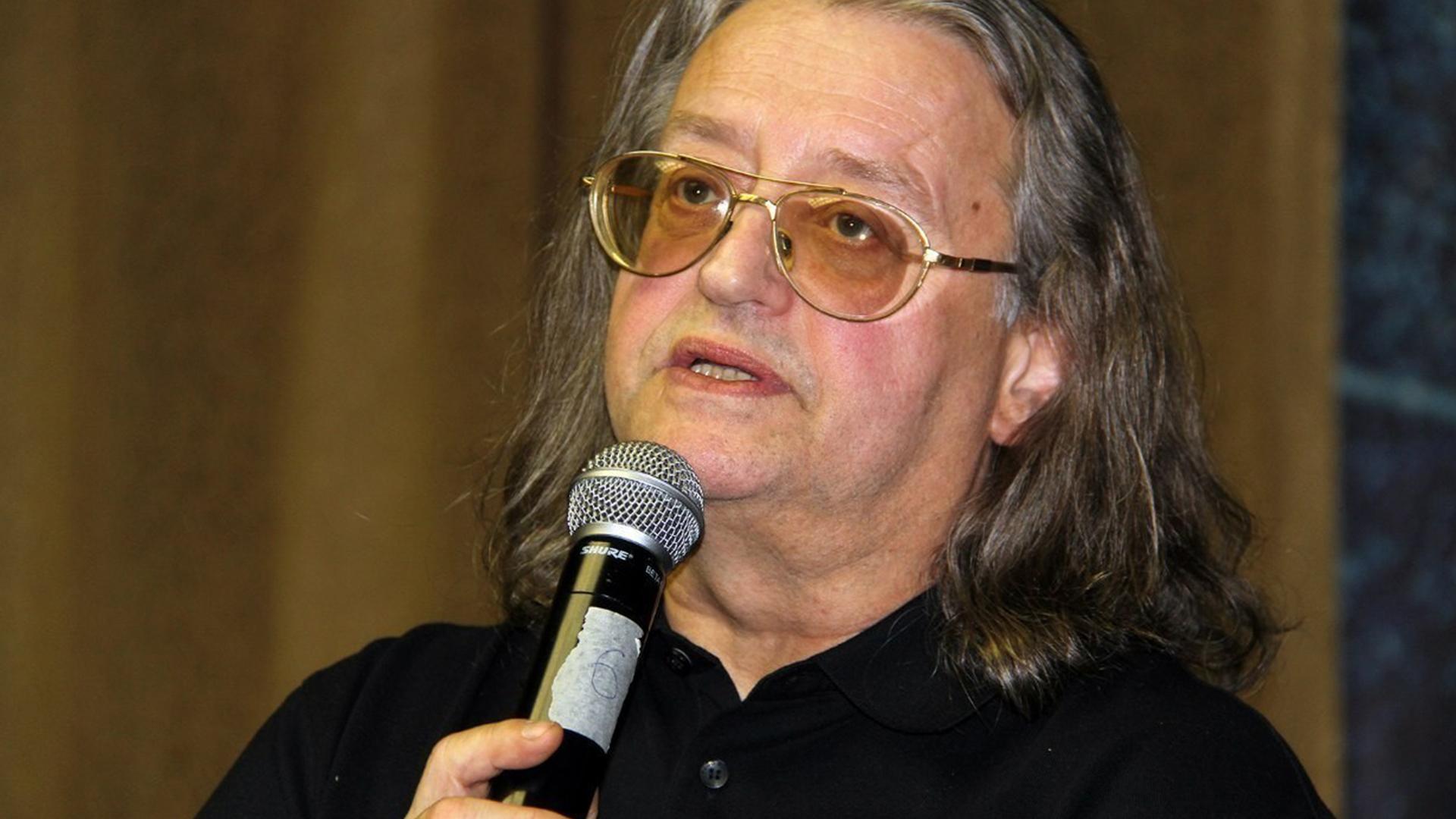 Обернитесь!