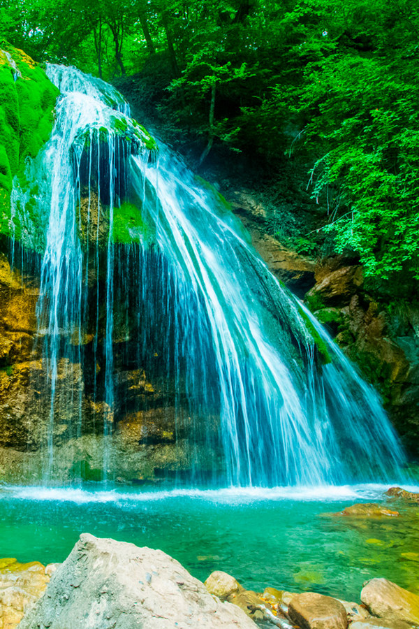 Водопад Джур-Джур