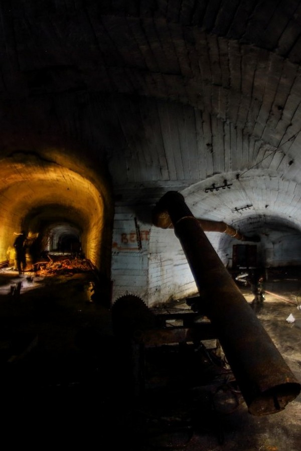 Огромное бомбоубежище в Уральских горах