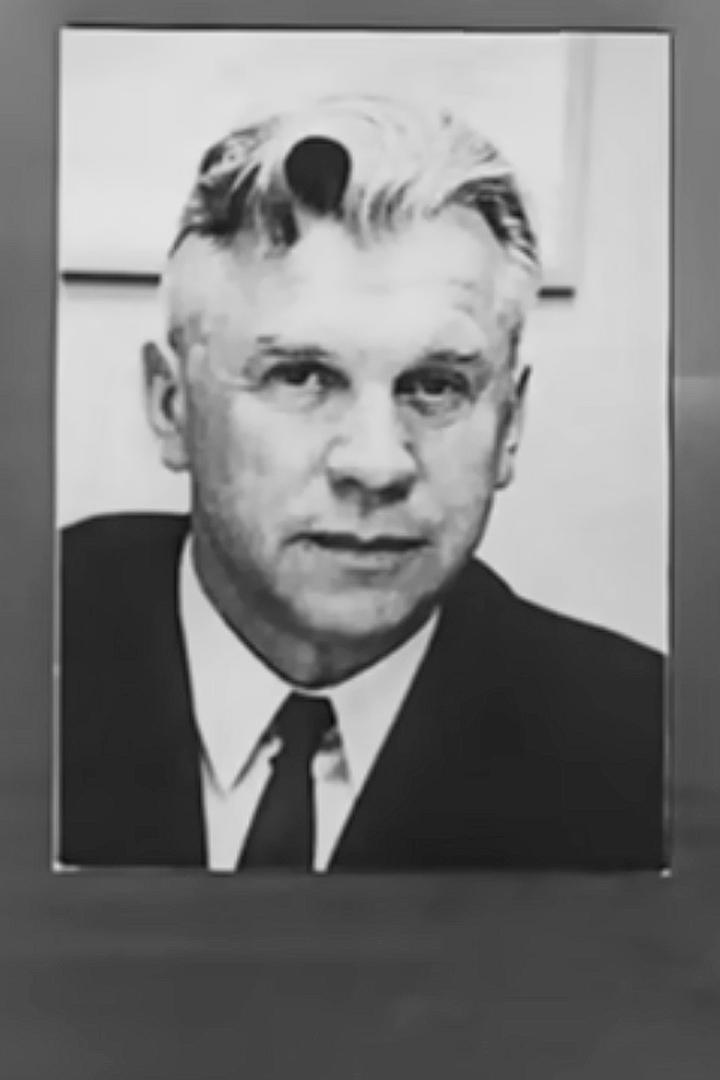 Полюса недоступности