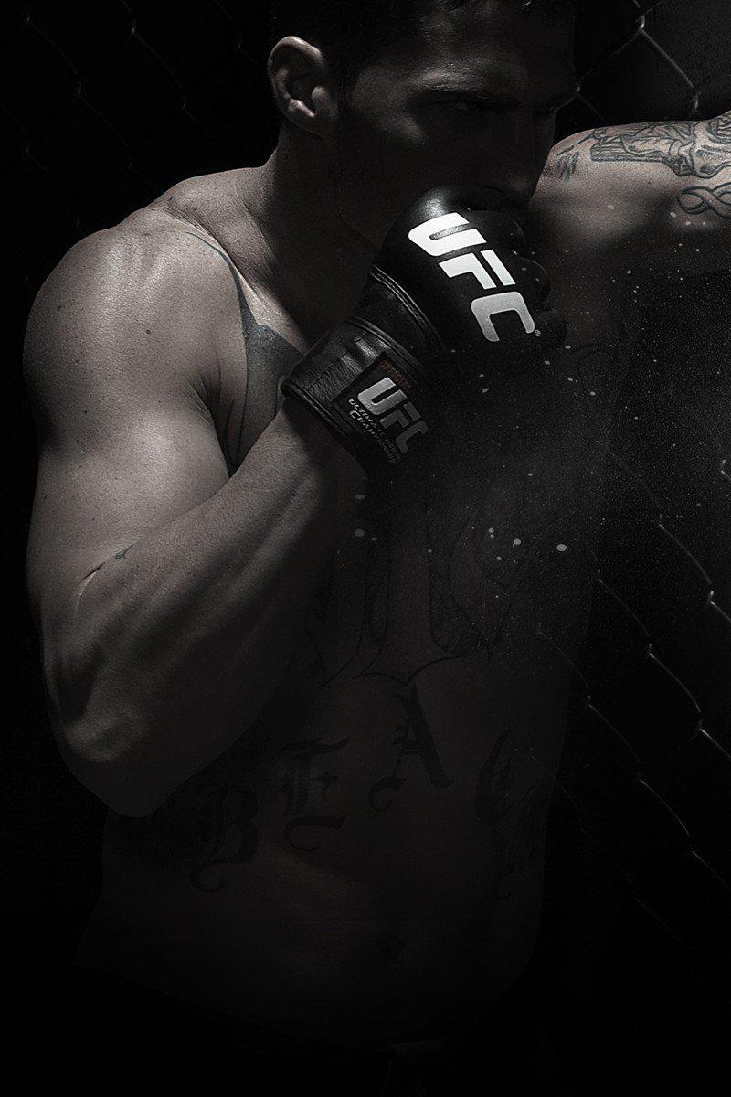 Турнир по смешанным единоборствам UFC. Кёртис Блэйдс vs Деррик Льюис