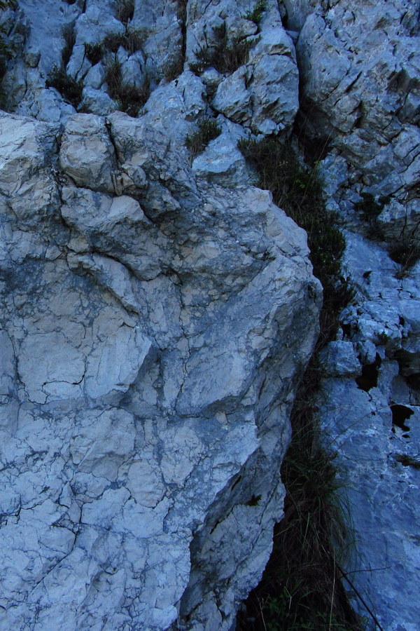 Синие скалы