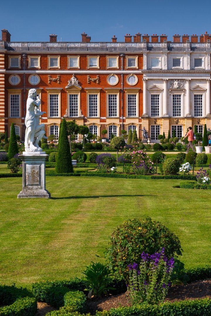 Секреты королевских садов