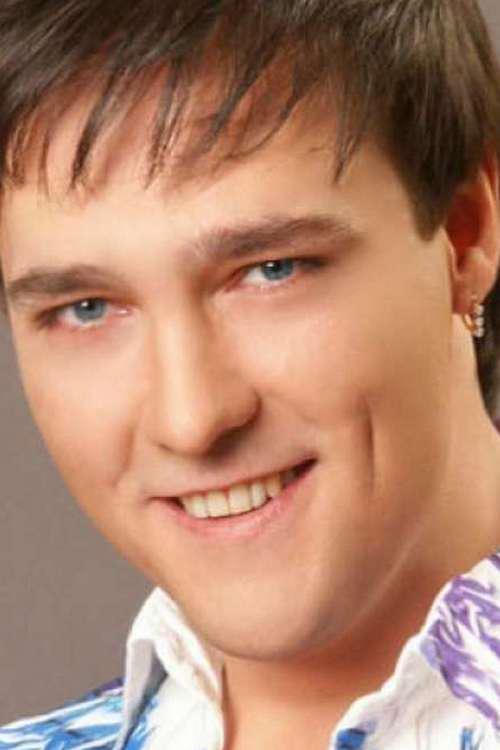 Шипы белых роз