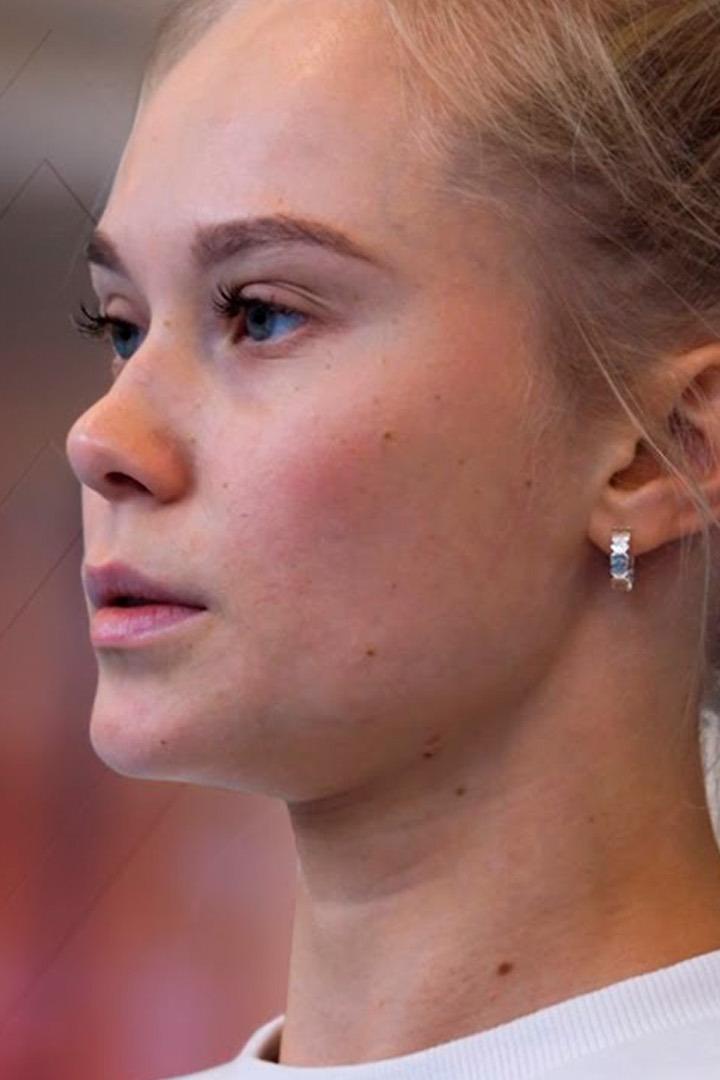 Ангелина Мельникова