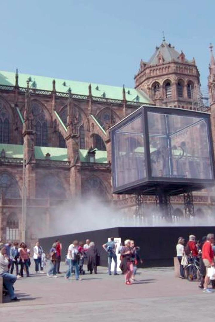 Великолепная индустрия: взгляд искусства на мировой промышленности