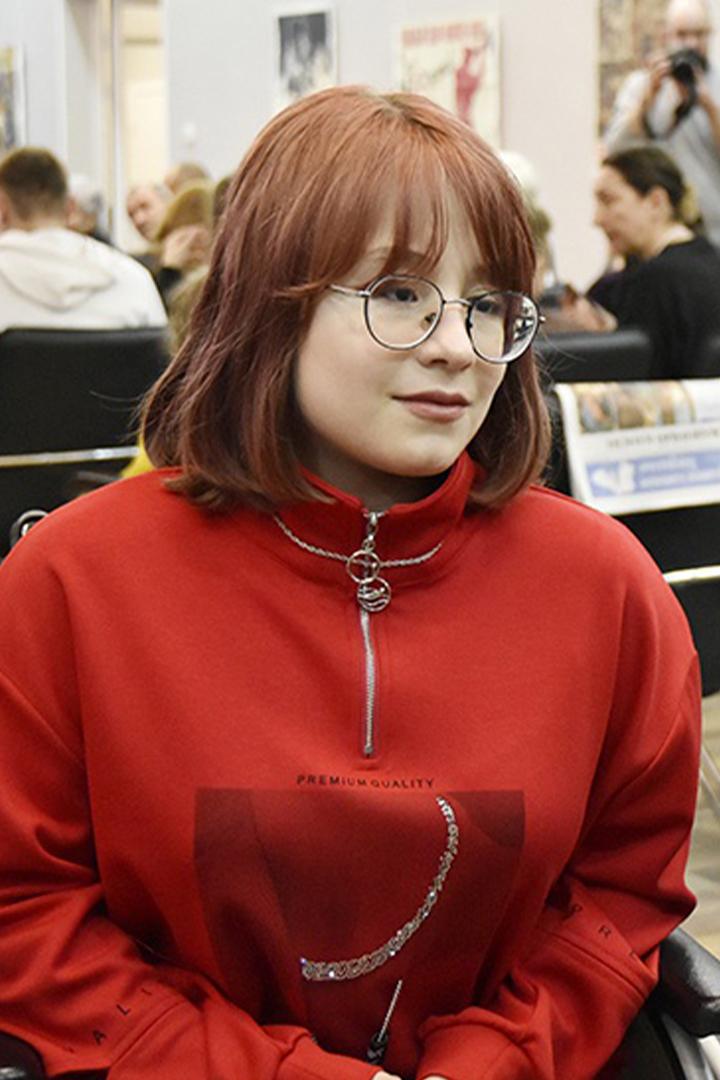 Аня, плыви!