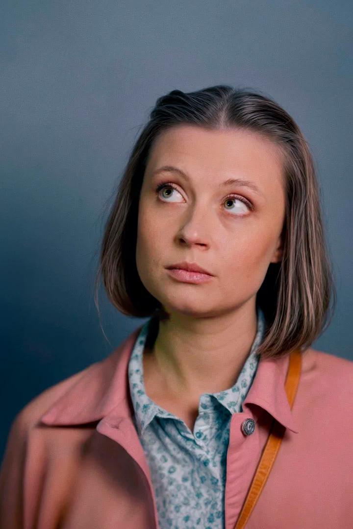 Почтальонша. Зеркало и балерина