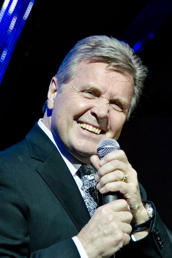 Поющий Лев у нас один