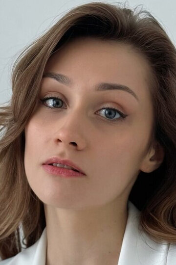 Анна Русева